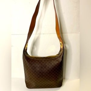 Excellent condition! Vintage Celine Macadam shoulder bag.